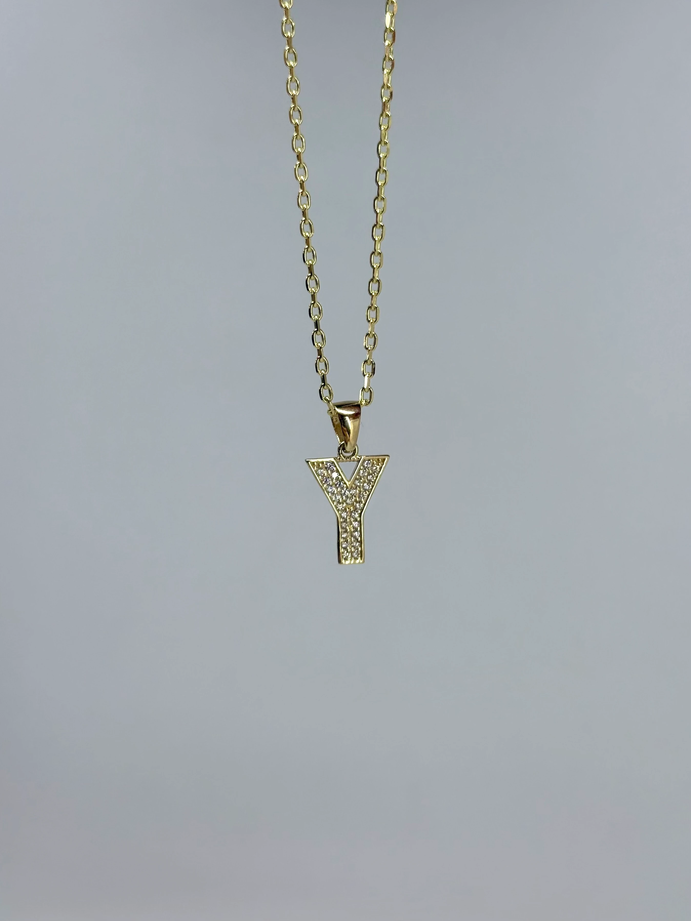 14 K 'Y' Harf Altın Kolye