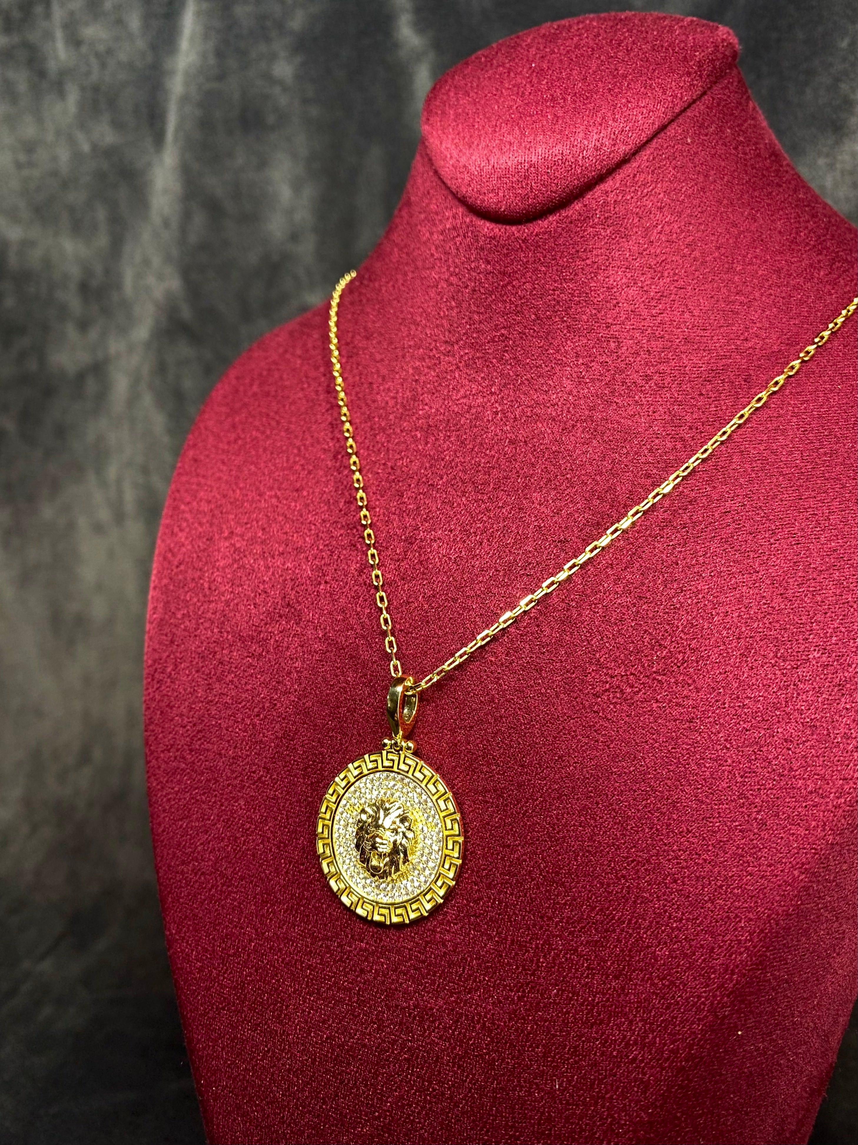 14 K Aslan Başı Altın Kolye