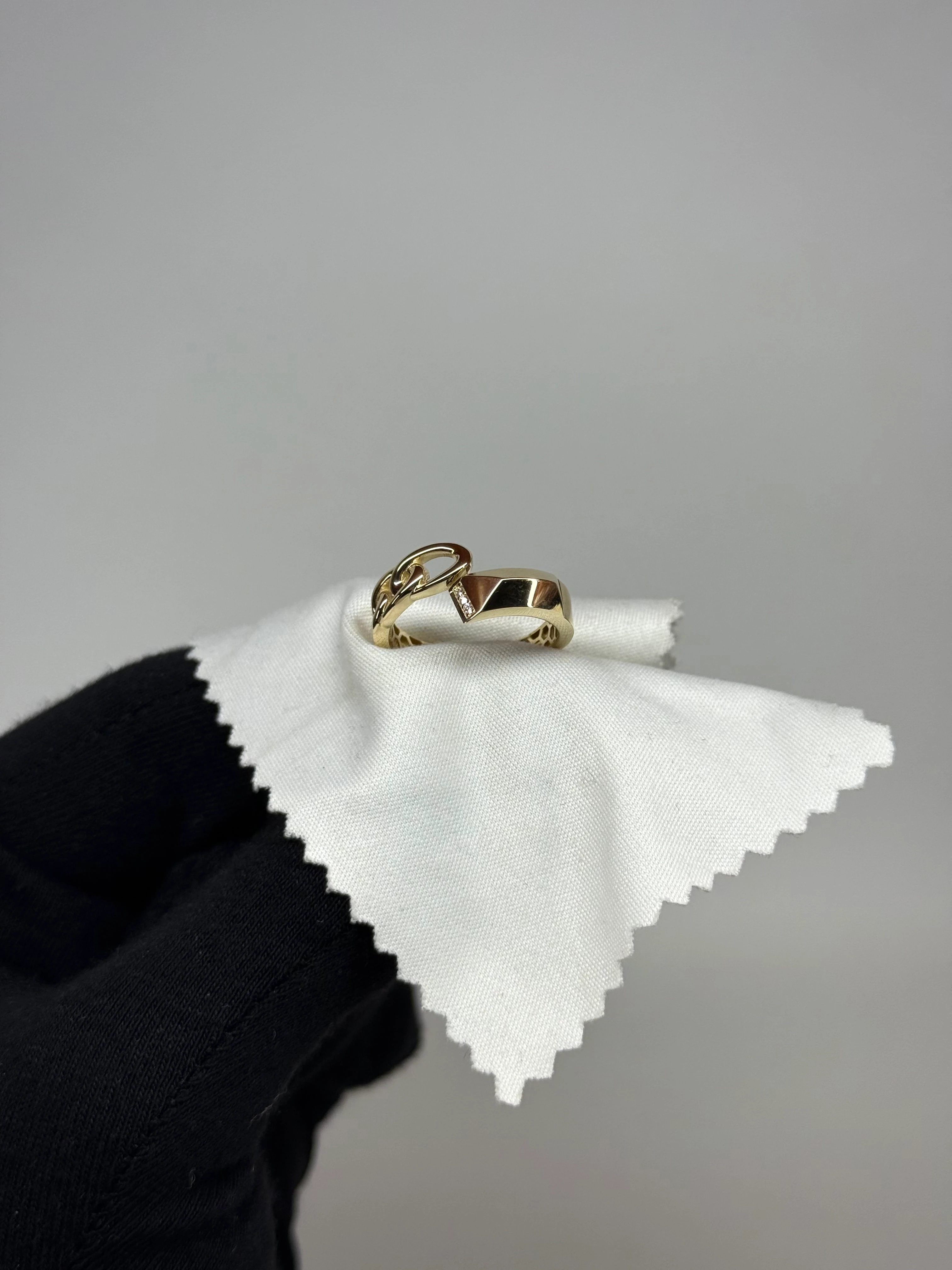 14 K Düğüm Altın Yüzük