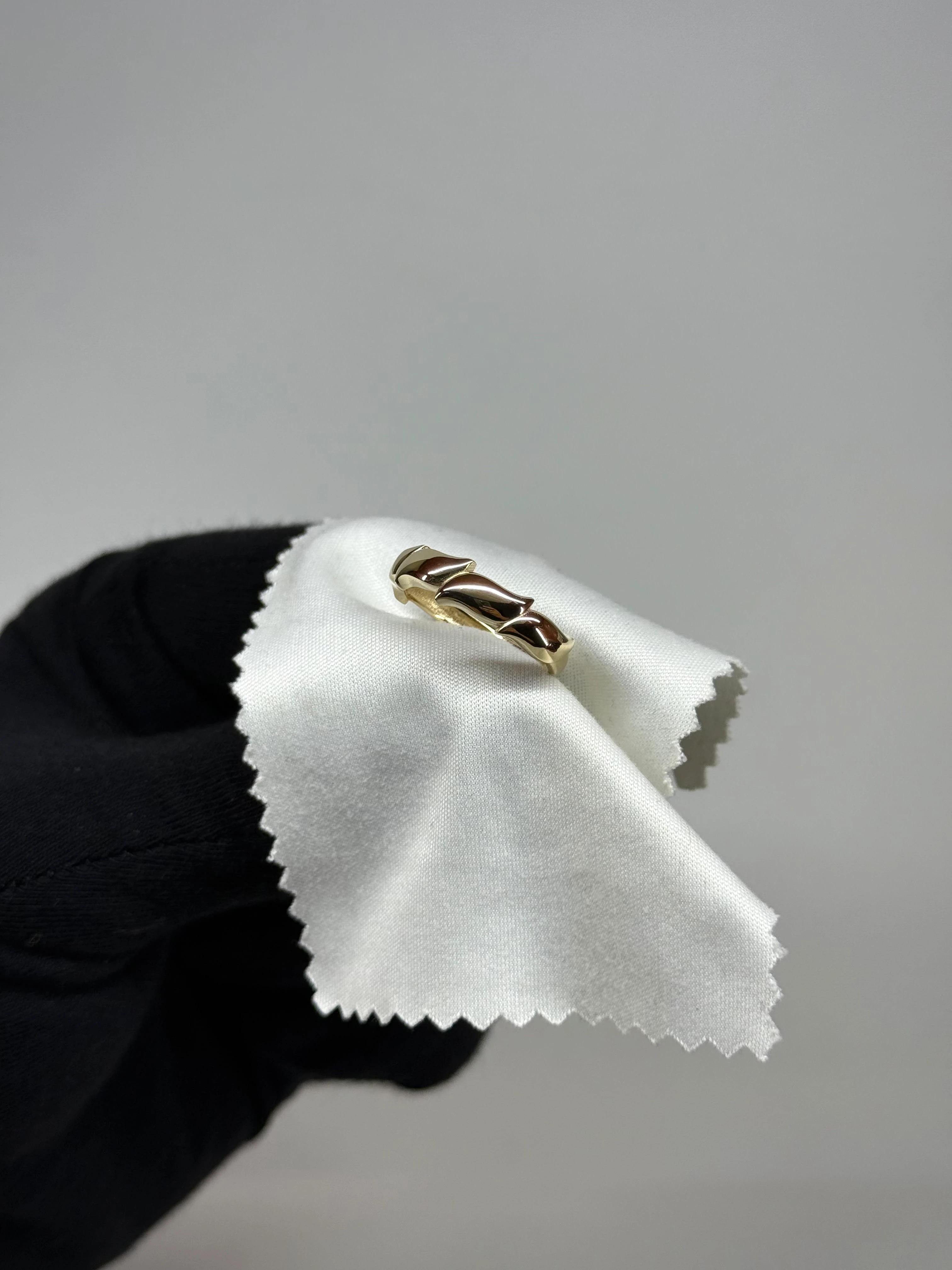 14 K Zarif Bağ Altın Yüzük