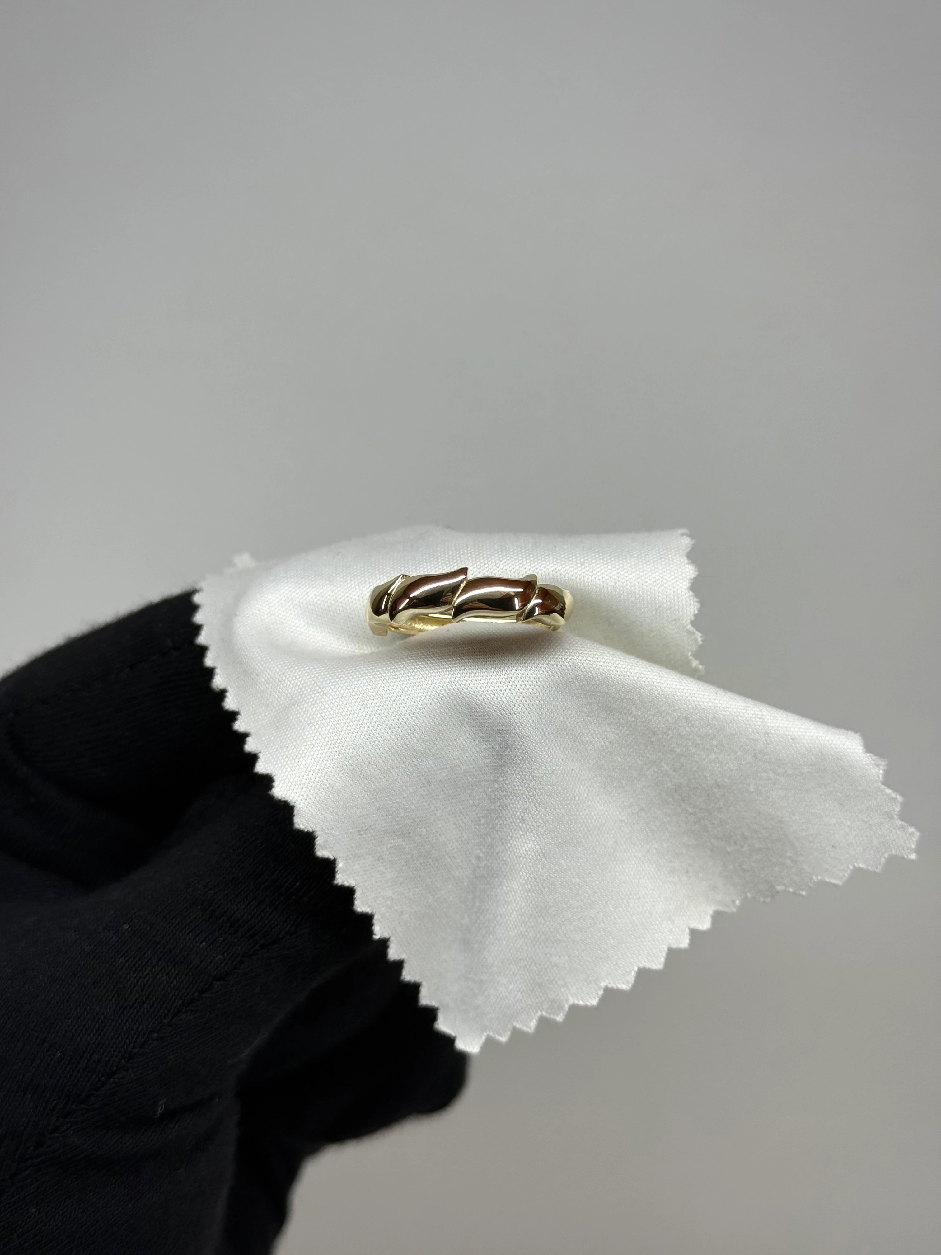 14 K Zarif Bağ Altın Yüzük