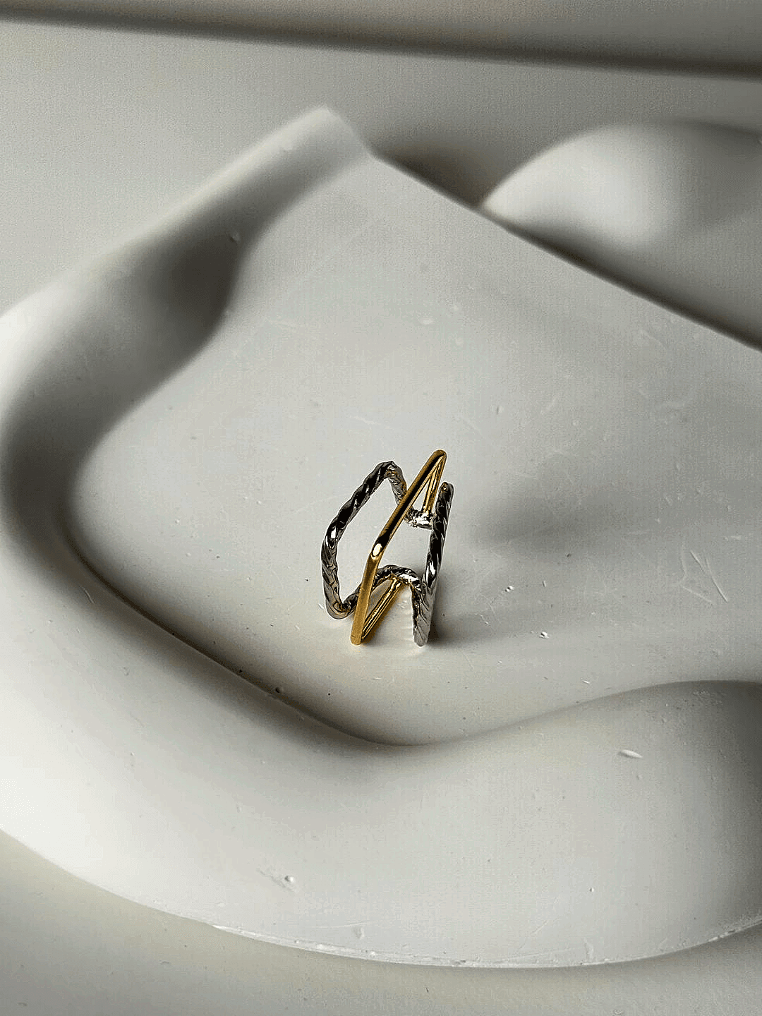 Üçlü Görünüm Earcuff