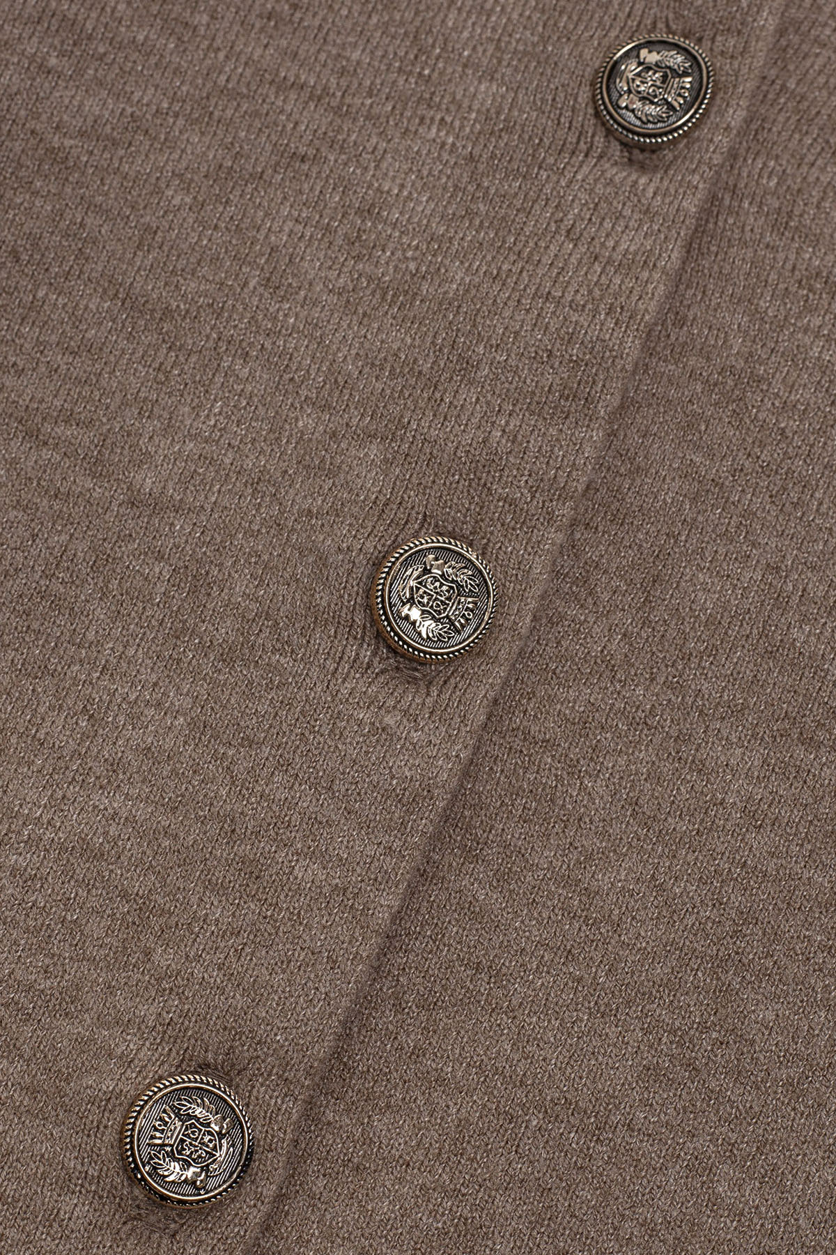 YUMUŞAK DOKULU TRİKO HIRKA