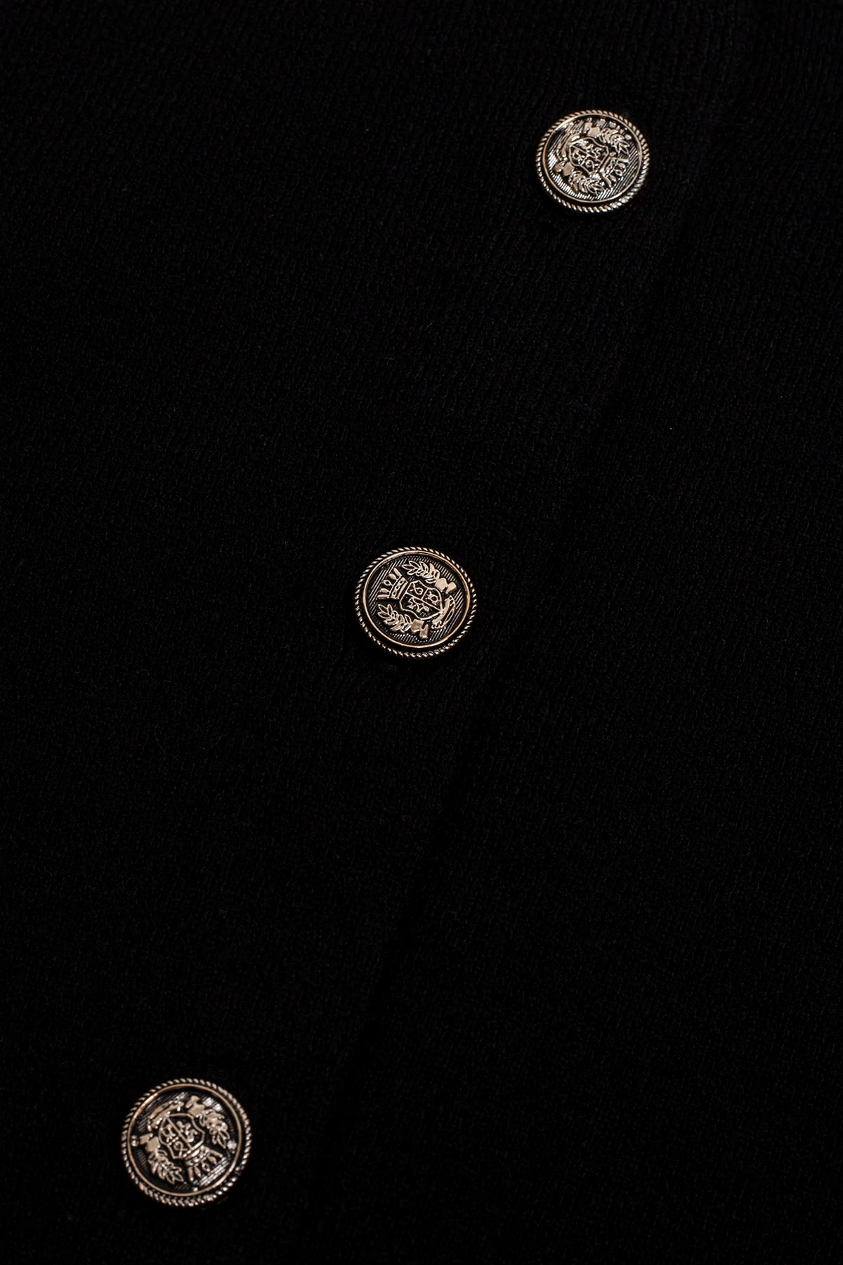 YUMUŞAK DOKULU TRİKO HIRKA - SİYAH