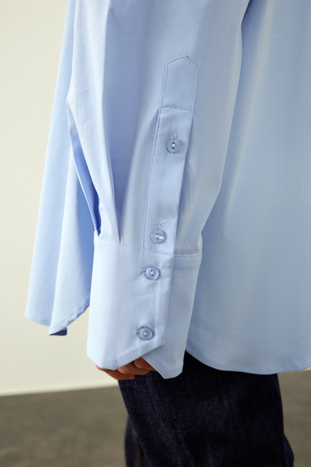 DÜĞME DETAYLI OVERSIZE GÖMLEK
