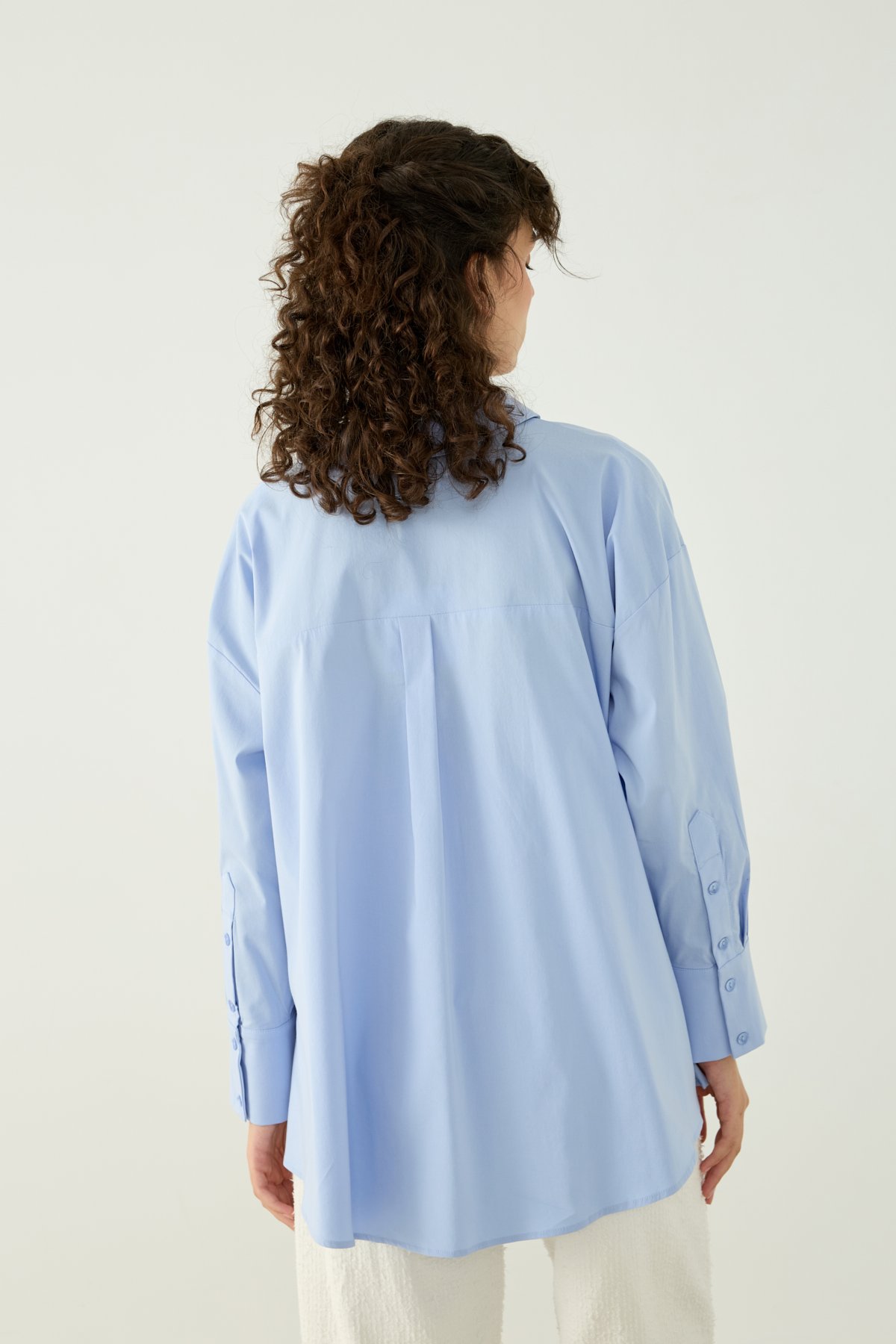 PİLE DETAYLI OVERSIZE GÖMLEK