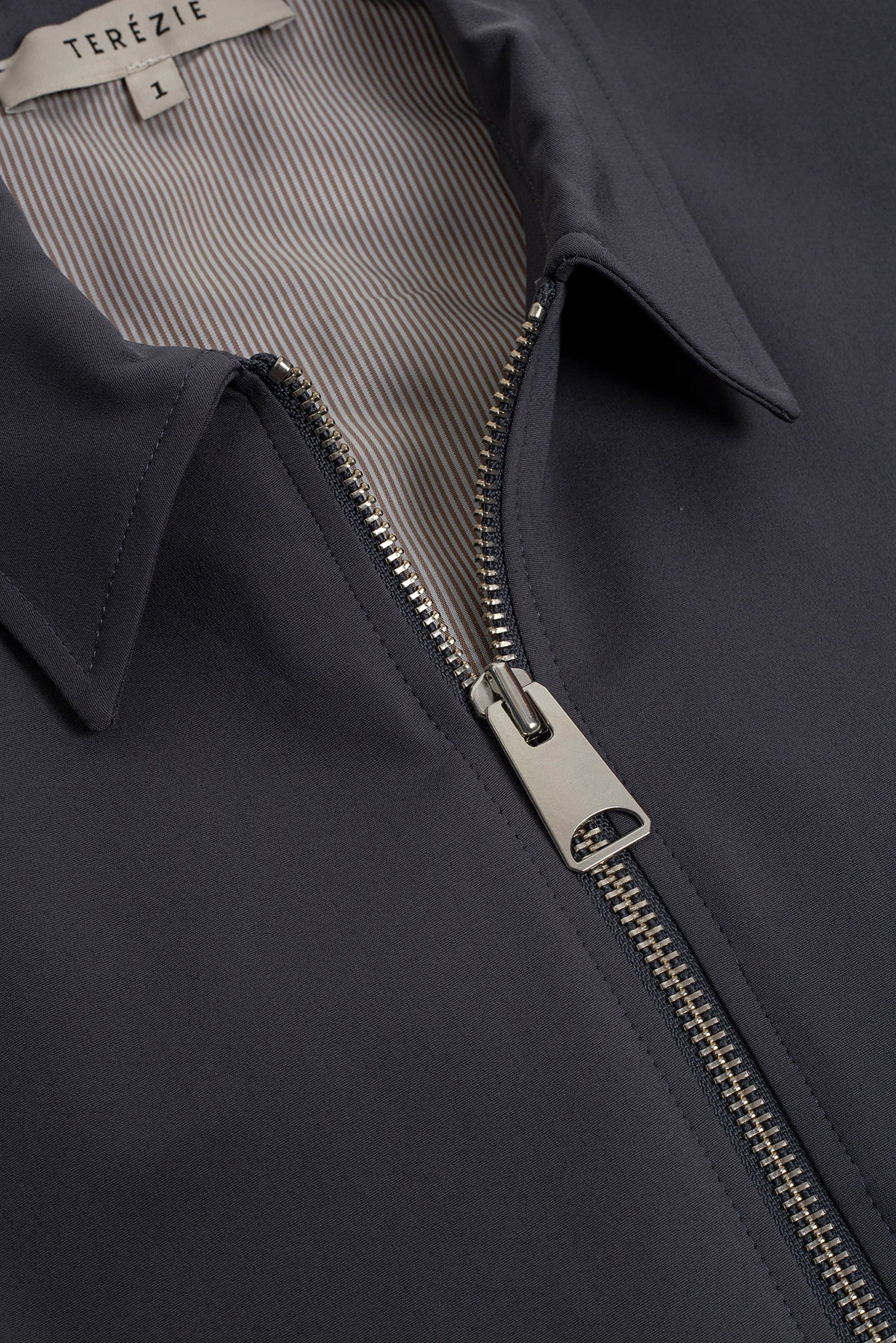 FERMUARLI BOMBER DIŞ CEKET - GRİ