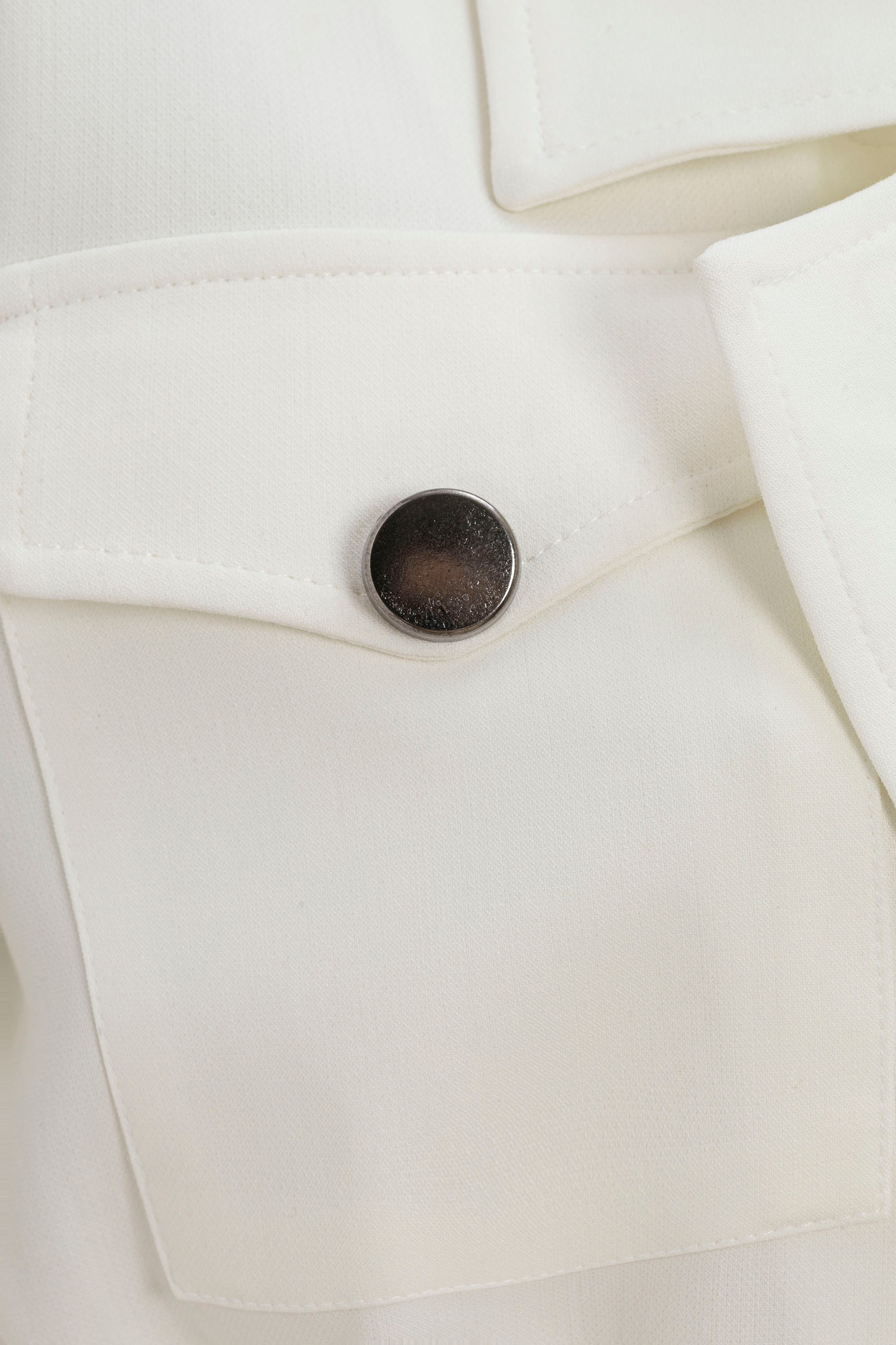 DÜĞME DETAYLI BLAZER CEKET - BEYAZ