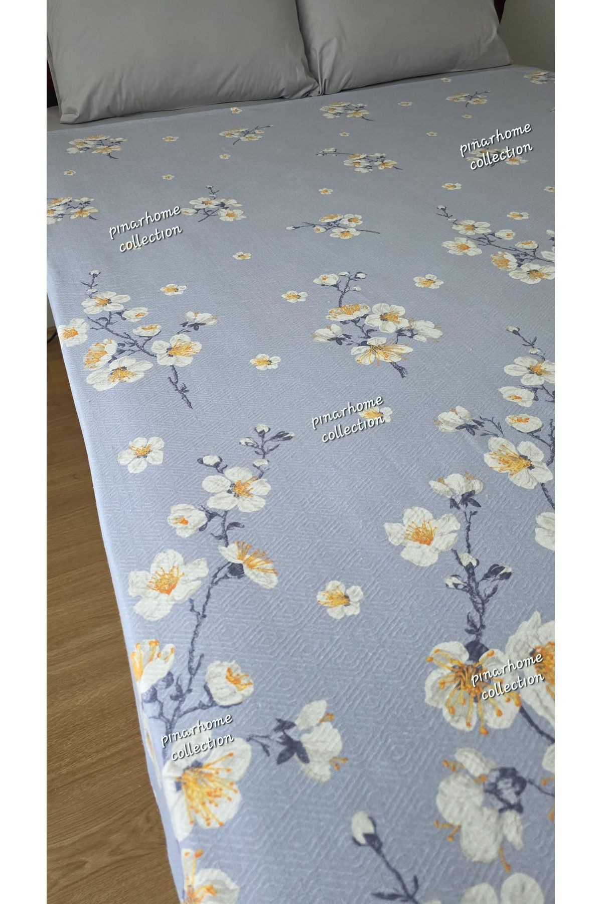 100%PAMUK PETEK PİKE YATAK ÖRTÜSÜ ÇİFT KİŞİLİK 220X240 CM(PAKET İÇERİĞİ SADECE PİKE YATAK ÖRTÜSÜDÜR)