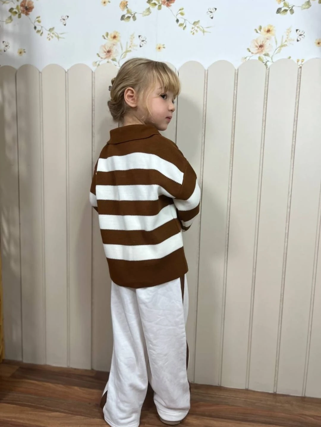 Kahverengi Çizgili Takım