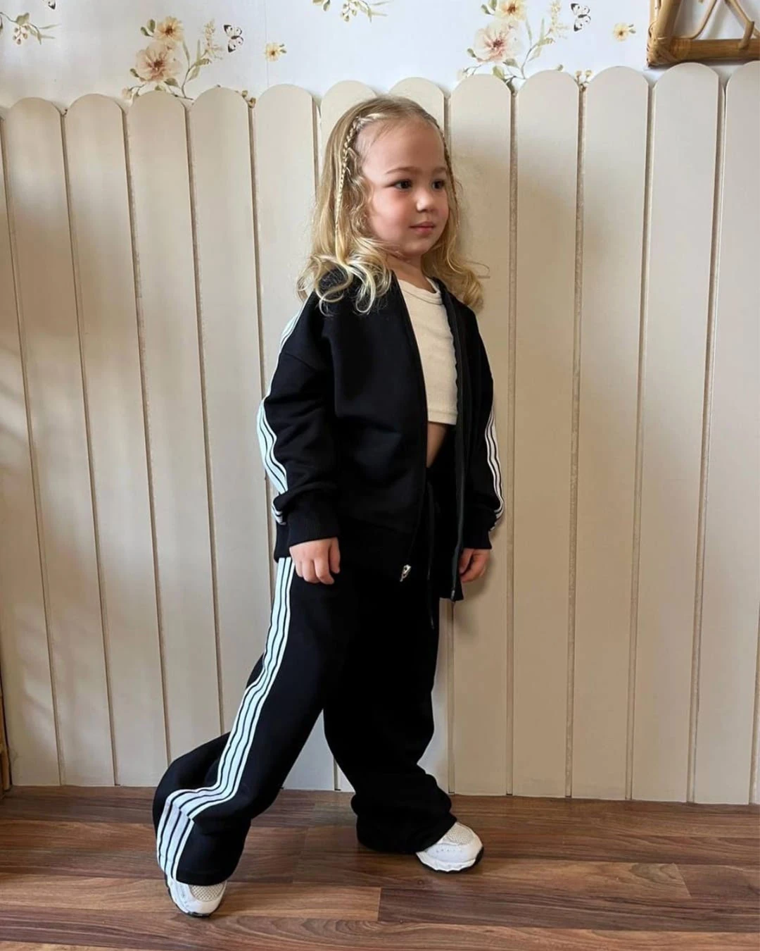 Siyah Çizgili İkili Takım