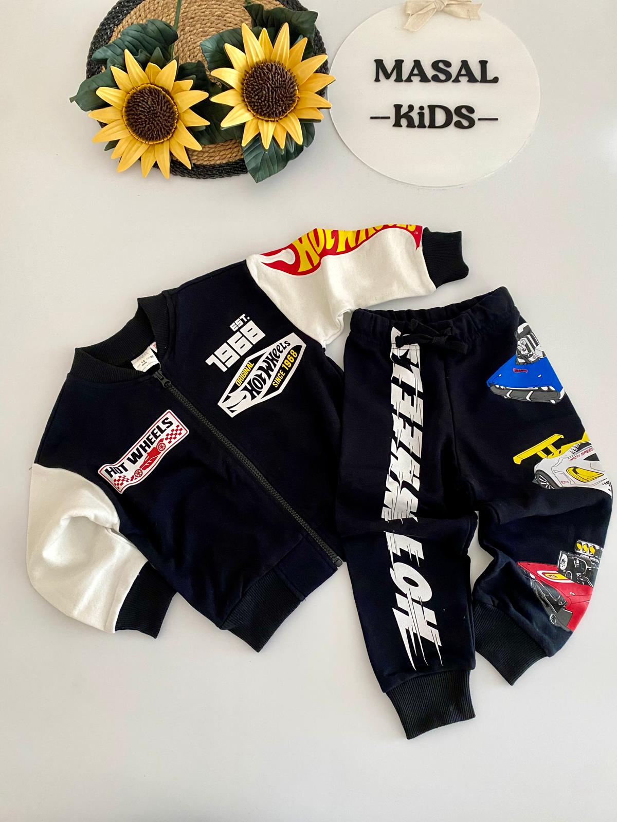 Fermuarlı Ceketli İkili Takım