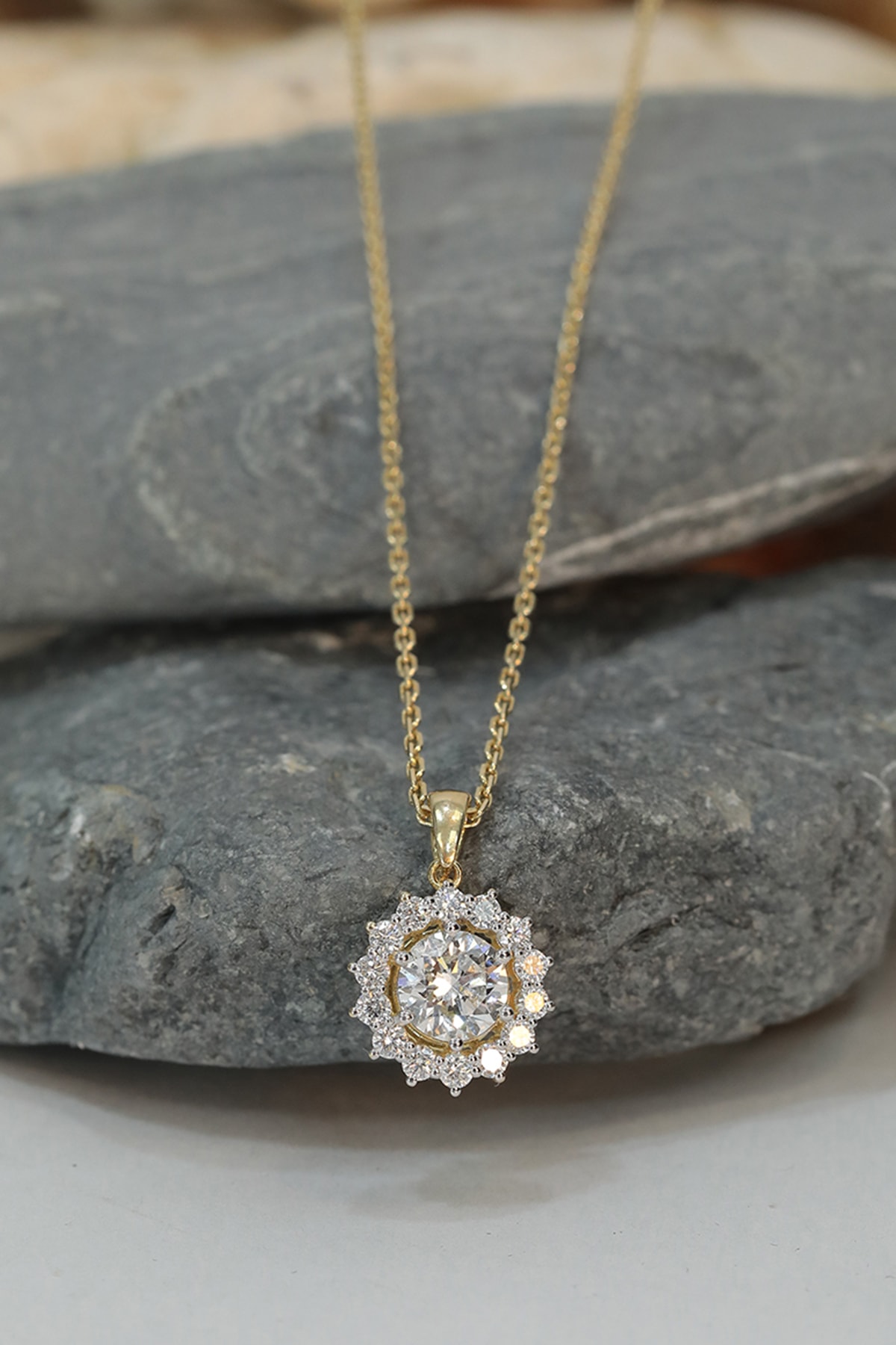 Daisy Crown Pırlanta Kolye