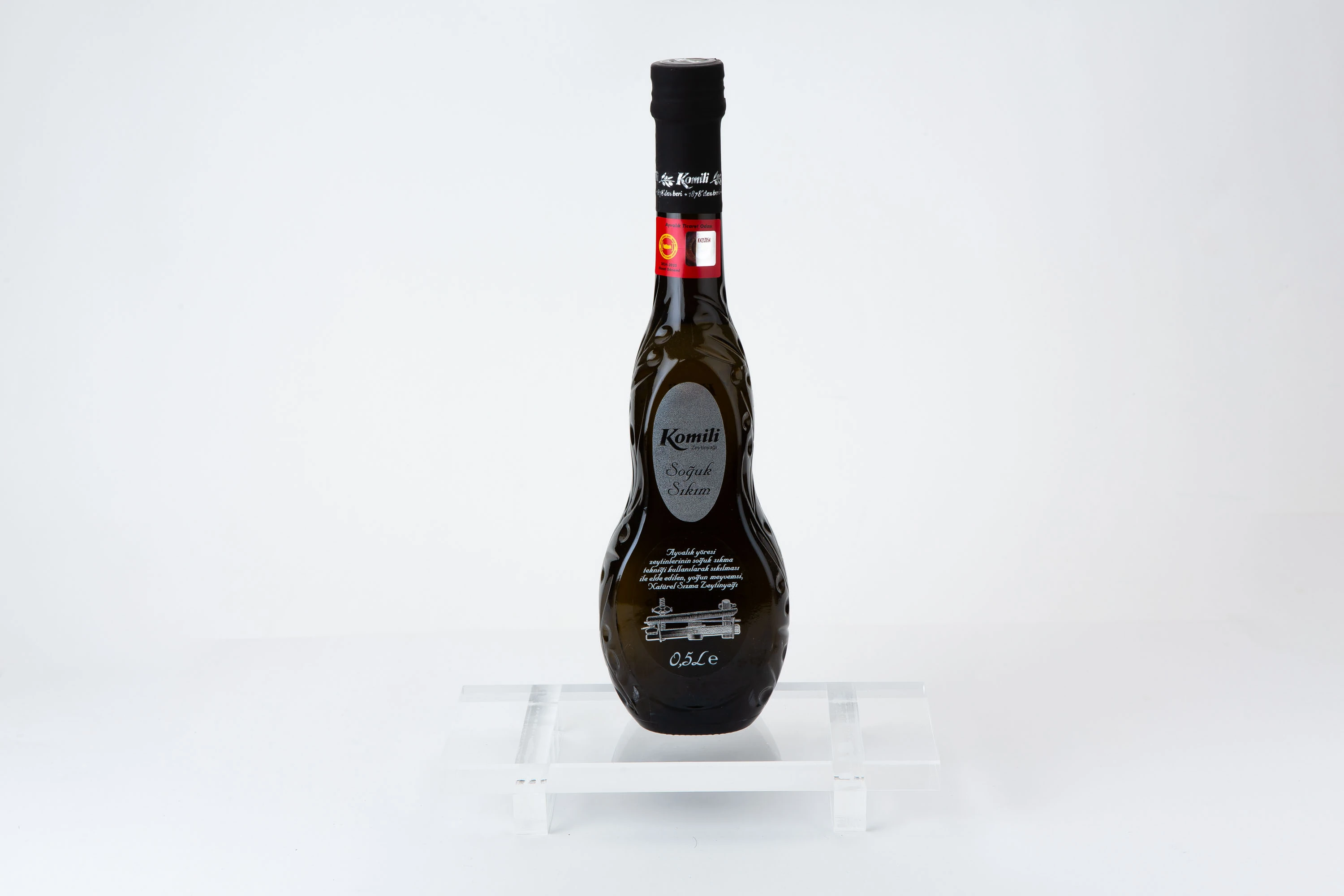 KOMİLİ SOĞUK SIKIM ZEYTİNYAĞI 0,5 Litre