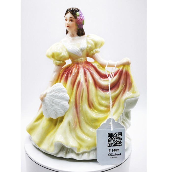 The Leonardo Collection Vanessa Figurine – Elegant and Chic Design