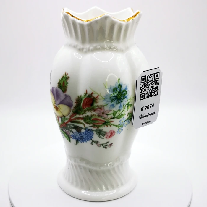 Aynsley Wild Tudor Vazo