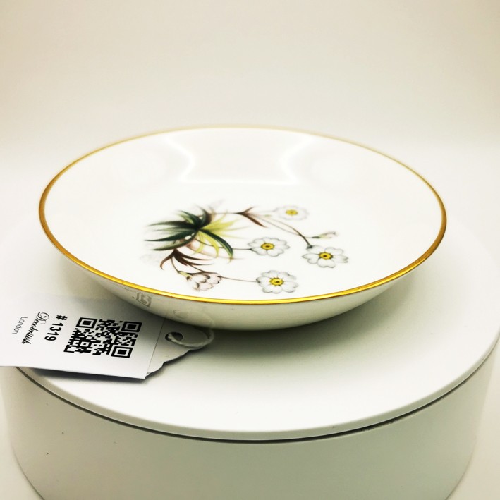 Royal Worcester Snack/Dish – Elegant Porcelain Serving Dish