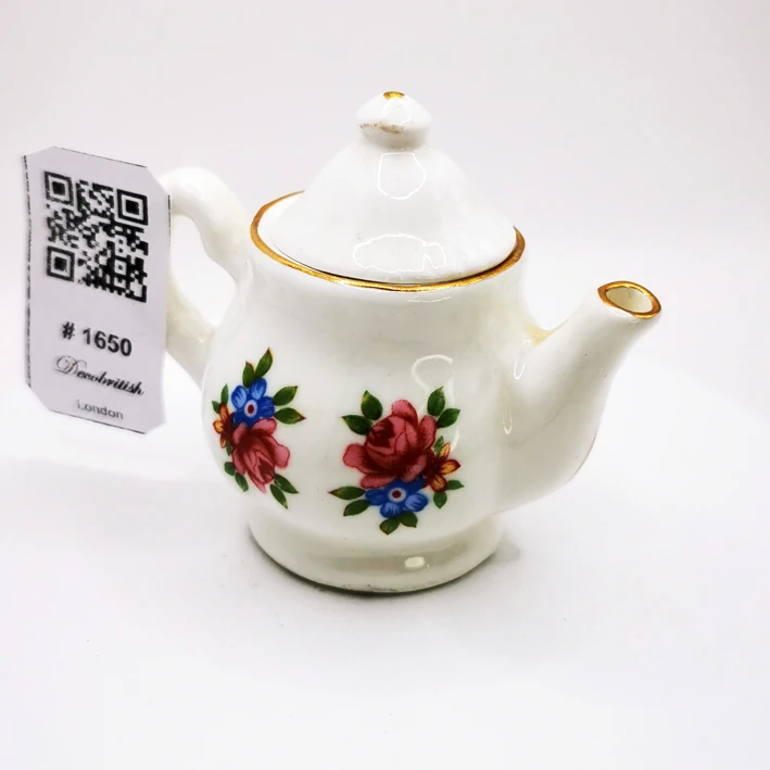 Elizabeth May Miniature Çaydanlık – Zarafeti ve Şıklığıyla Özel Bir Parça