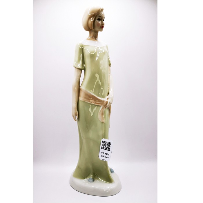 Royal Doulton Enigma Figurine - Legendary Design and the Meeting of Elegance