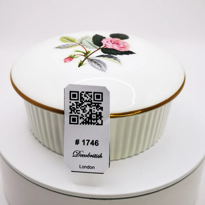 Wedgwood Hathaway Rose Koleksiyonluk Bonboniyer - İngiliz Zarafetinin En Tatlı Yansıması, Koleksiyonunuz İçin Benzersiz Bir Parça