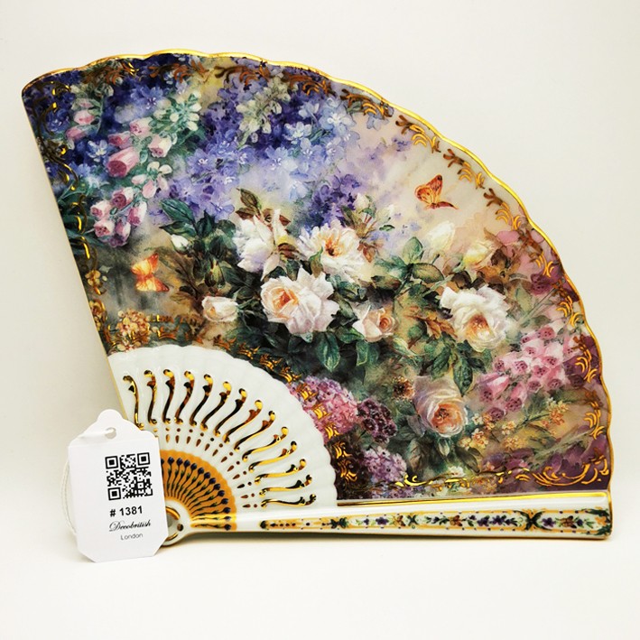 Lena Liu Design Porcelain Fan – Elegant White Rose Patterned Decorative Object