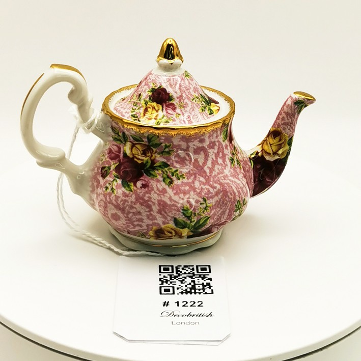 Royal Albert Miniature Teapot – Cottage Roses Pink