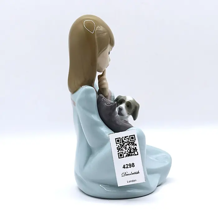 Lladro Cat Nap 5640 Girl, Cat, and Dog Figurine – Designed by Juan