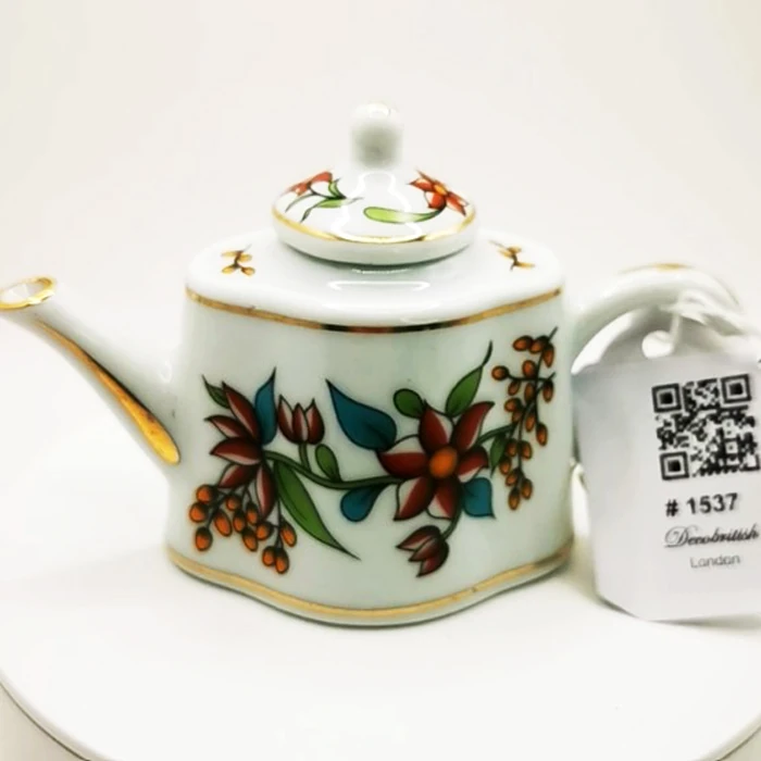 Porcelain Art'tan Koleksiyonluk Minyatür Çaydanlık - Zarafetin Minik Boyuttaki İhtişamı, El İşçiliğinin Kusursuz Yansıması