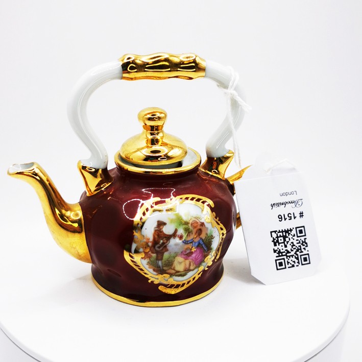 Porcelain Art Miniature Collector's Teapot – A Unique Decorative Piece Crafted with Exquisite Handcraftsmanship