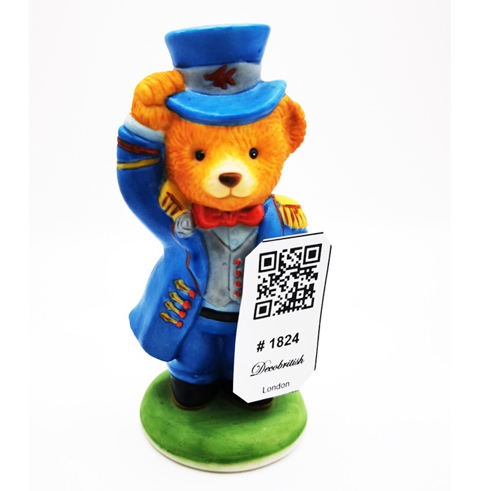 The Expression of Nostalgic Cuteness: Franklin Mint Alfred Collectible Bear Figurine