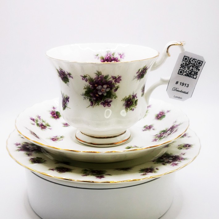 Royal Albert Sweet Violets Trio Vintage Çay Boy Fincan Takımı