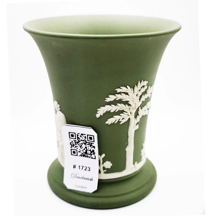 Wedgwood Yeşil Jasperware Koleksiyonluk Vazo - İngiliz Neoklasik Zarafeti, Dekoratif Obje