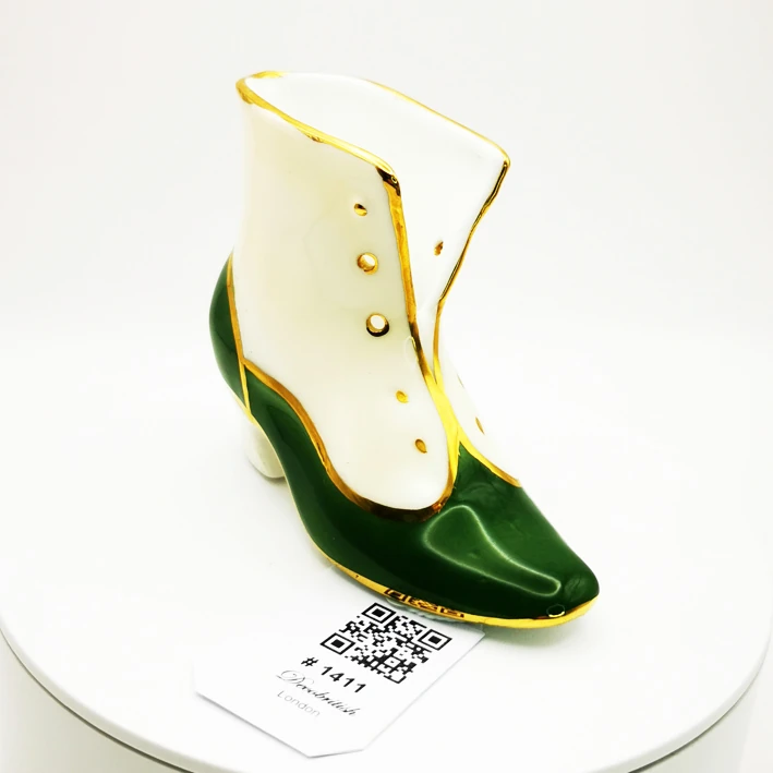 Royal Tara El Boyaması Minyatür Ayakkabı - İrlanda'dan Özel Bir Hatıra