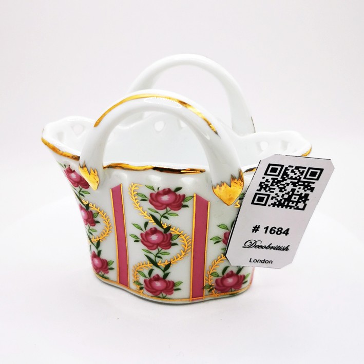 The Leonardo Collection Collectible Miniature Basket – Handmade Elegant Design, Decorative Wicker Object