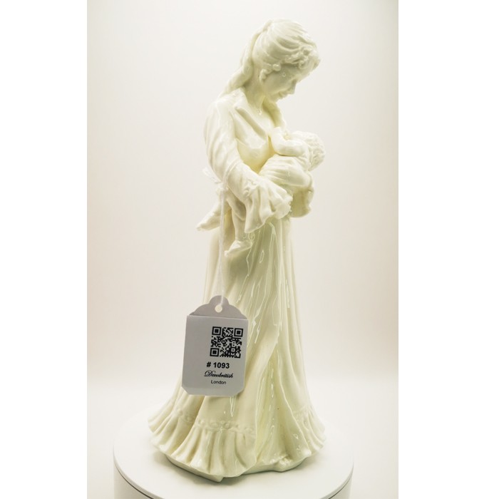 Royal Worcester „Sweet Dreams“ ფიგურა - ელეგანტურობის ნაზი ინტერპრეტაცია