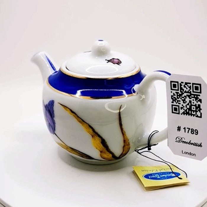 Porcelain Art მინია ვინტაჟი ჩაიდანი - ნოსტალგიური ჩაიდანი, კოლექციონერების ძვირფასი საგანი