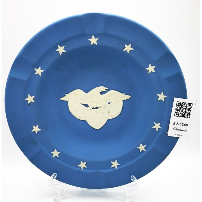 Wedgwood duvar tabağı