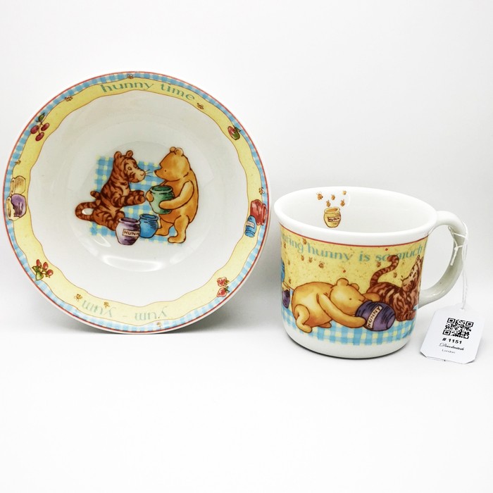 Royal Doulton Winnie the Pooh Feeding Set – Nostalgic and Adorable