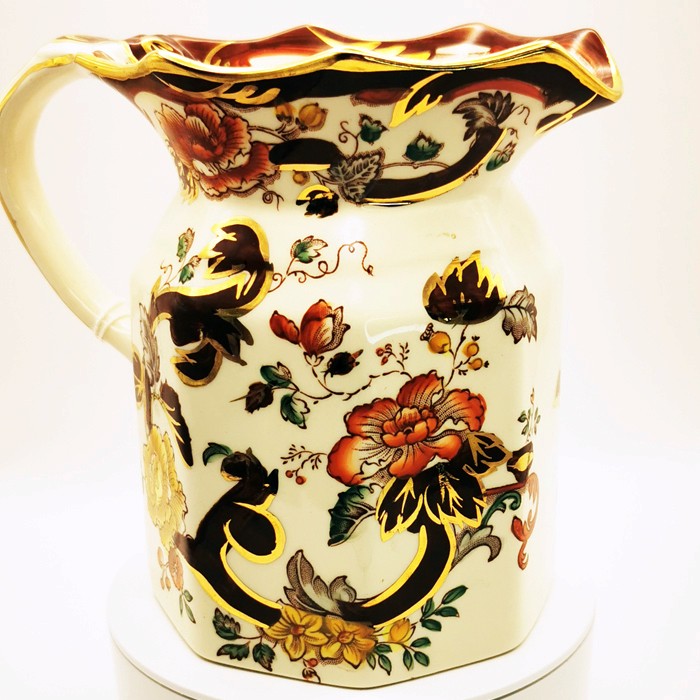 Mason's Brown Velvet Porcelain Jug – Classic and Elegant English Craftsmanship