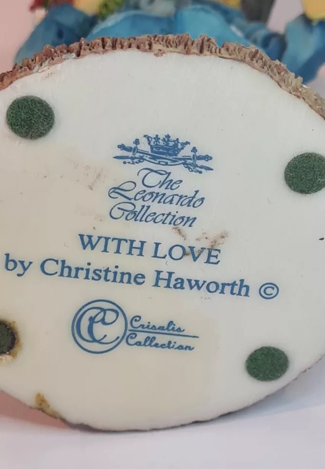 The Leonardo Collection With Love by Christine Haworth Handmade Woman Figurine - 12 cm Collectible Figurine