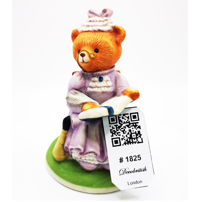 Franklin Mint Harriet Teddington Bear Figurine – Elegant and Collectible Piece