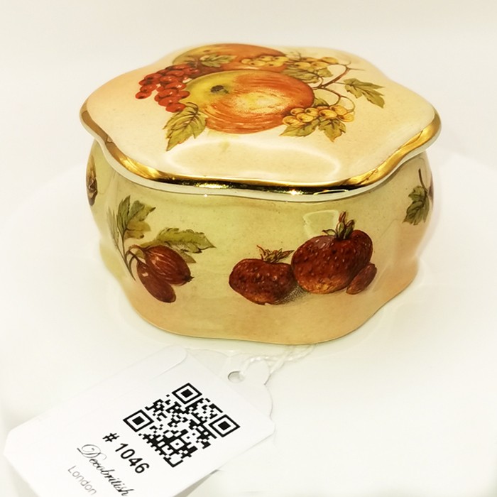 Royal Worcester Royale Collection Fruit Bonbonnière - 7 cm Elegant Porcelain Design