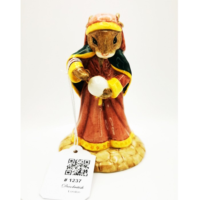 Royal Doulton Bunnykins Fortune Teller Figurine – Fortune Teller