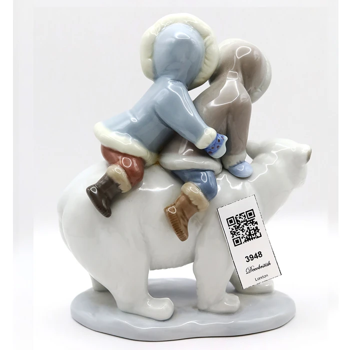 美品 リヤドロ lladro 「eskimo riders」エスキモーライダース Lladro Eskimo Riders Figurine – No. 5353: Two Inuit Children on a
