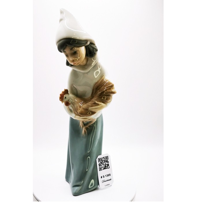 Lladro Girl with Rooster Vintage Porcelain Figurine - Spanish Elegance Collectible