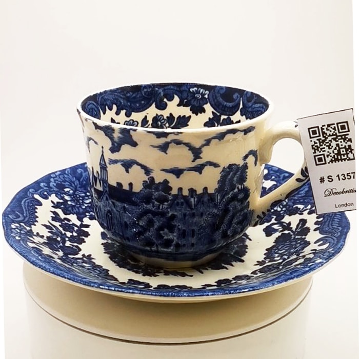 Royal Worcester 1790 Avon Scenes çay fincan takımı,