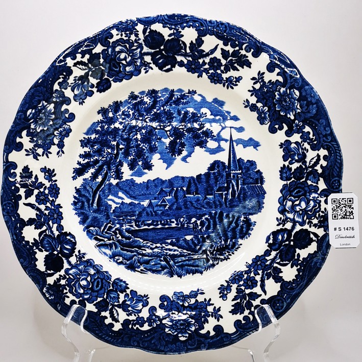 Royal Worcester Avon Scenes Plate - Classic and Elegant Collectible Piece