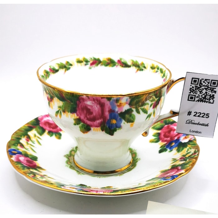 Paragon – Tapestry Rose Pedestal Ayaklı Gül Desenli Kahve Fincanı