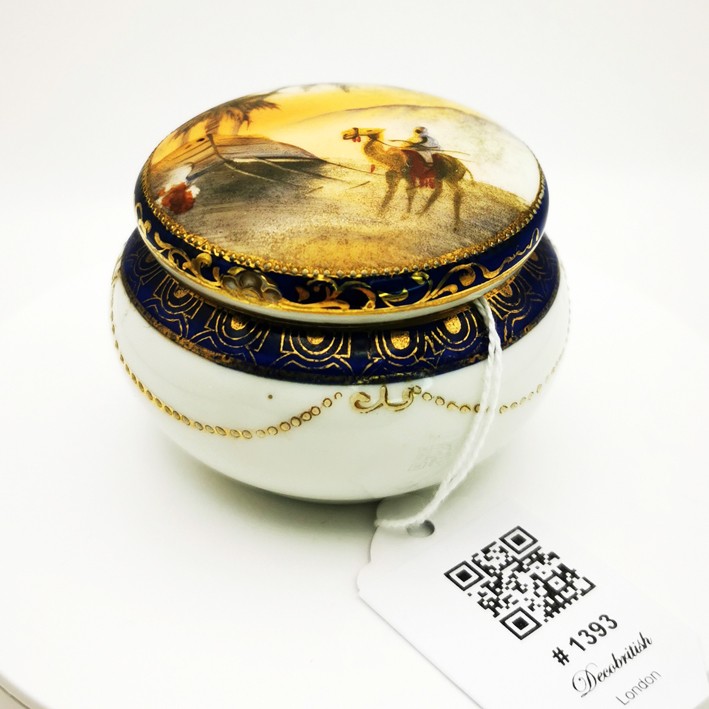 Noritake Col Desenli Bonboniyer – Zarif Japon Porseleni ile Sofistike Şıklık (H: 5 cm, W: 6.5 cm)
