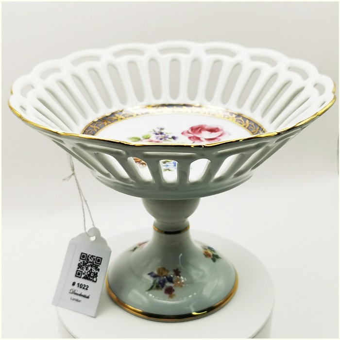 GDR Footed Candy Dish - 13 cm Height, 16 cm Width with Elegant Design